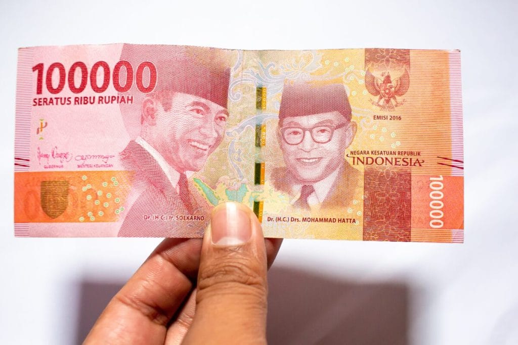 An Indonesian note, 100000 Rupiah.
